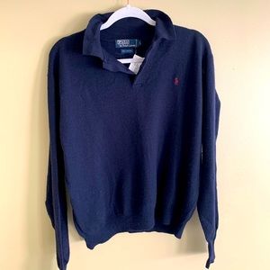Cute navy vintage collared polo sweater!